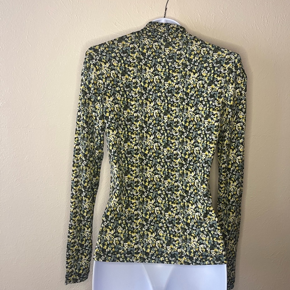 Flower turtleneck - Picture 4 of 5